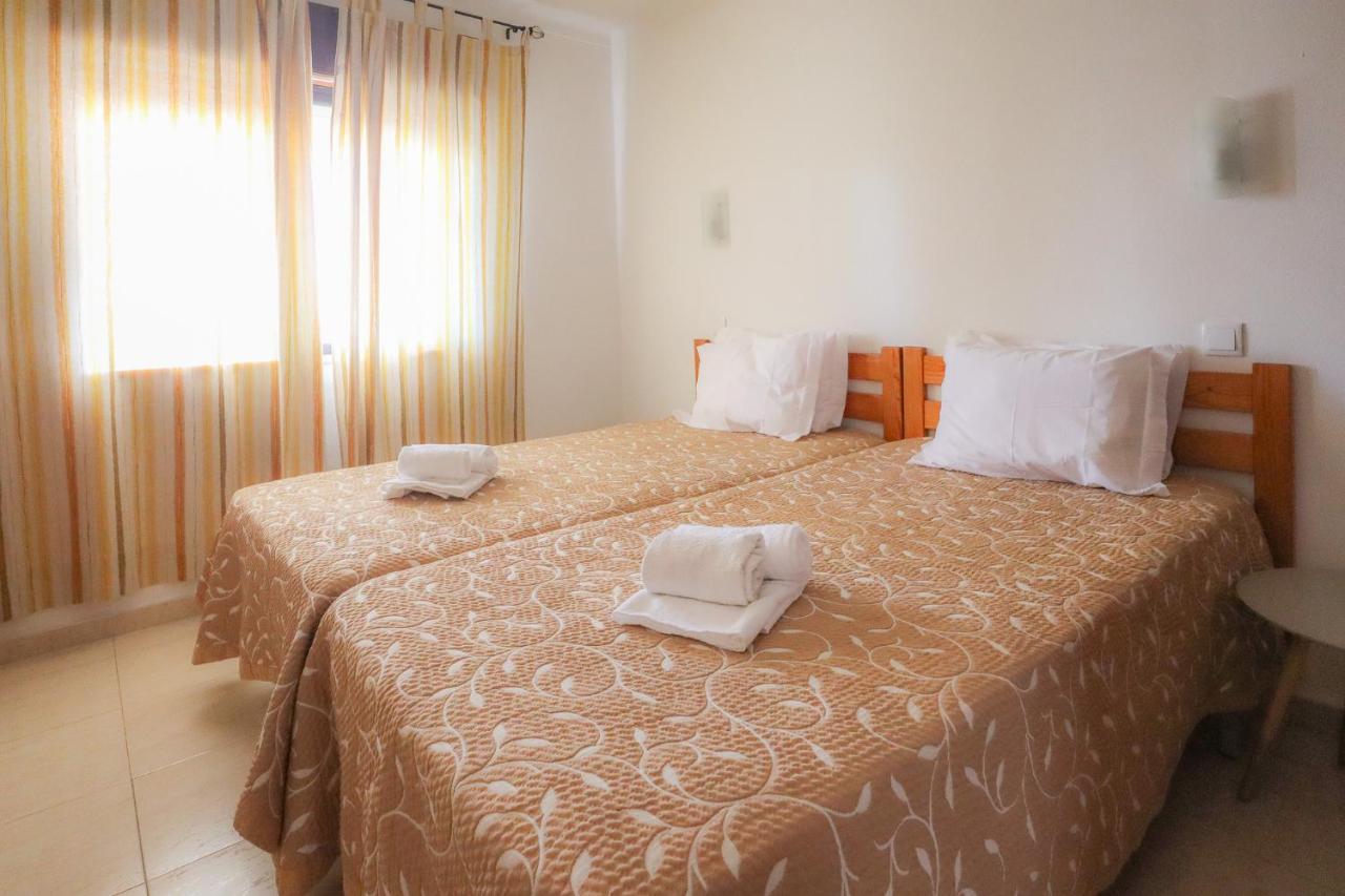 Apart 2 Velamar - By Bedzy Albufeira Bagian luar foto